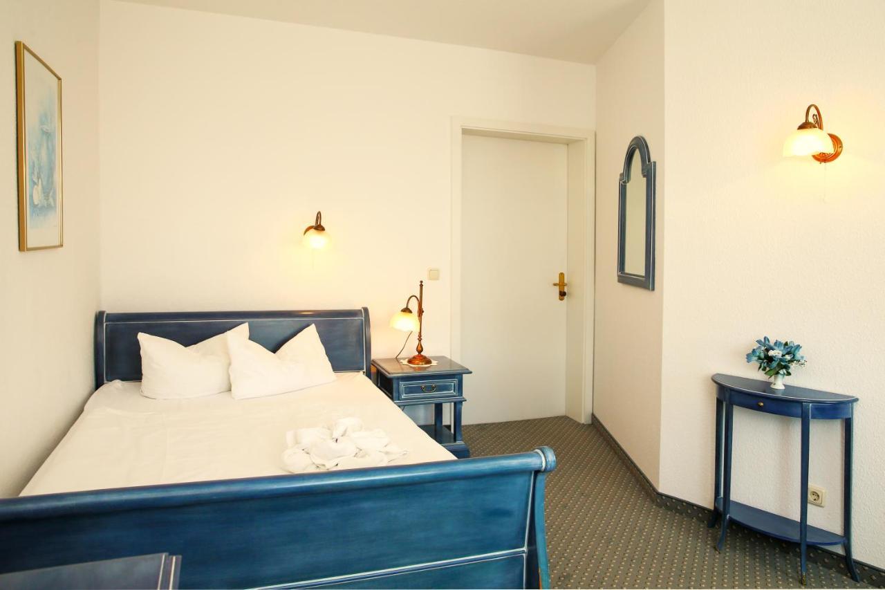 Hotel Esplanade Garni Ostseebad Kühlungsborn Kültér fotó