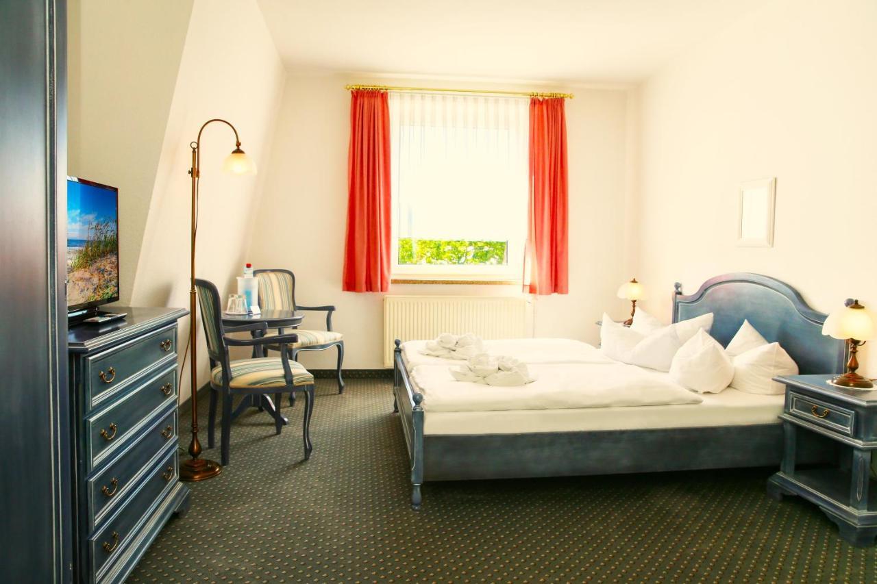Hotel Esplanade Garni Ostseebad Kühlungsborn Kültér fotó