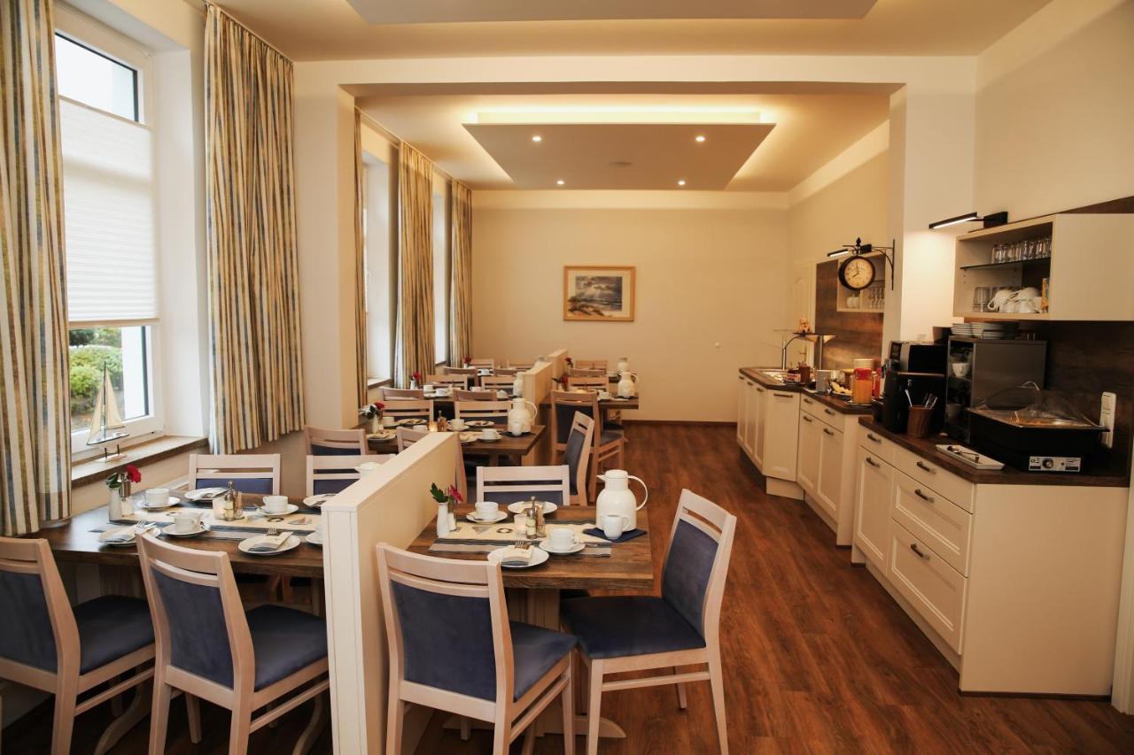 Hotel Esplanade Garni Ostseebad Kühlungsborn Kültér fotó
