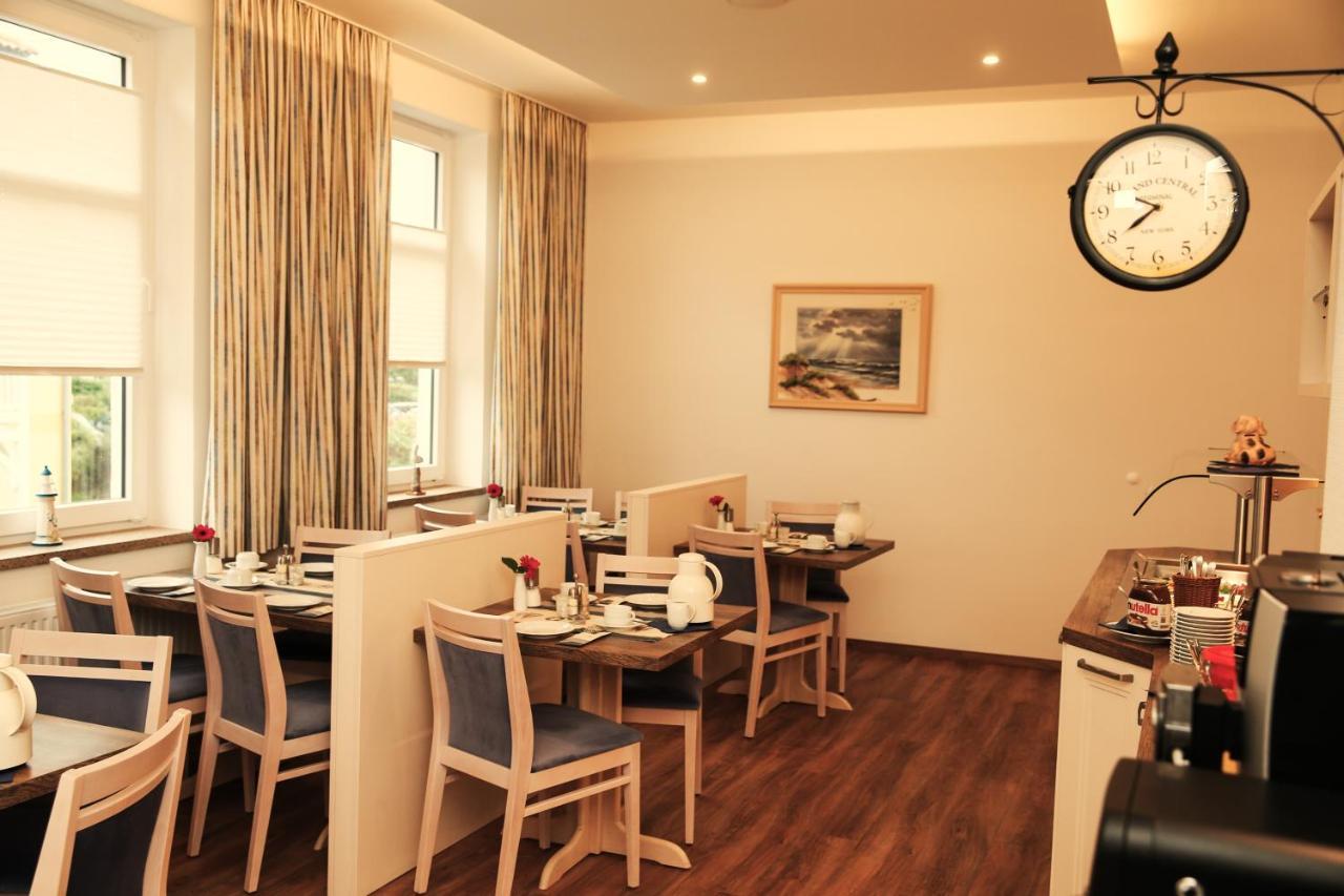 Hotel Esplanade Garni Ostseebad Kühlungsborn Kültér fotó