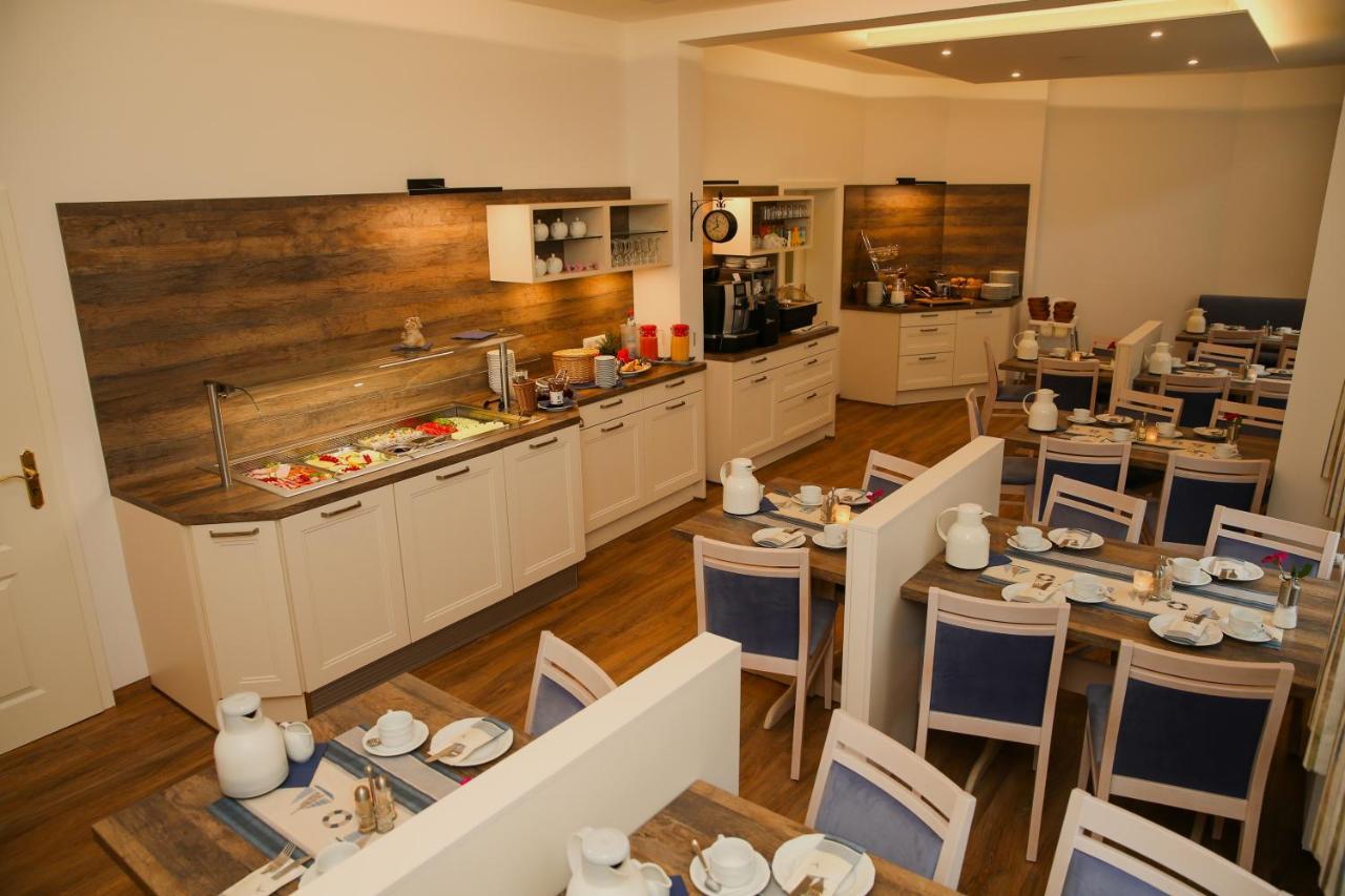 Hotel Esplanade Garni Ostseebad Kühlungsborn Kültér fotó